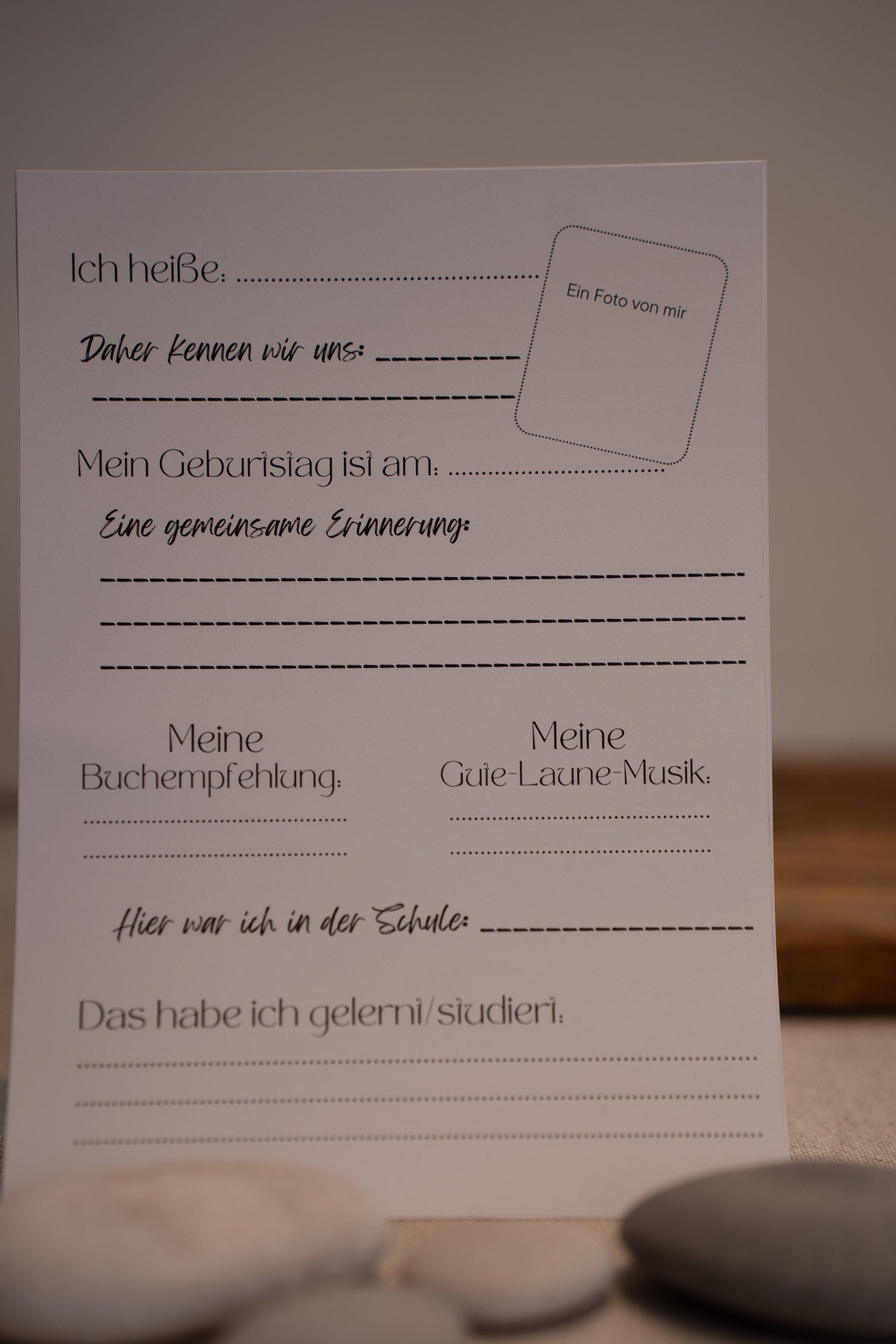 Freundebuchseite Schwarz-Weiß